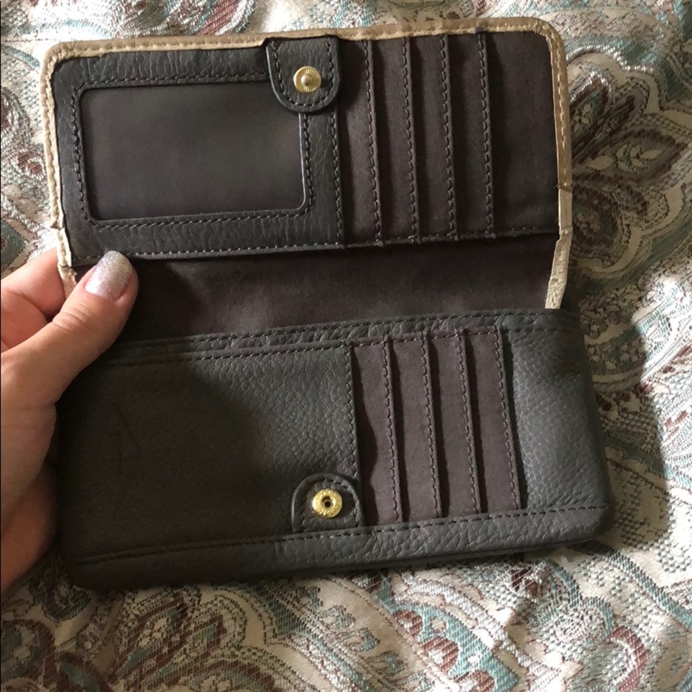 Fossil Wallet - image 2